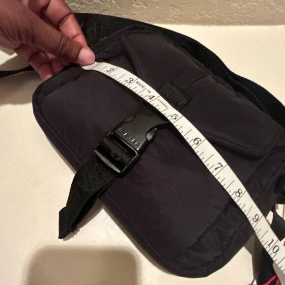 Pajar Canada Nylon Bag Black Adjustable Strap Winter Travel Gorpcore Sporty NWT - Picture 11 of 14